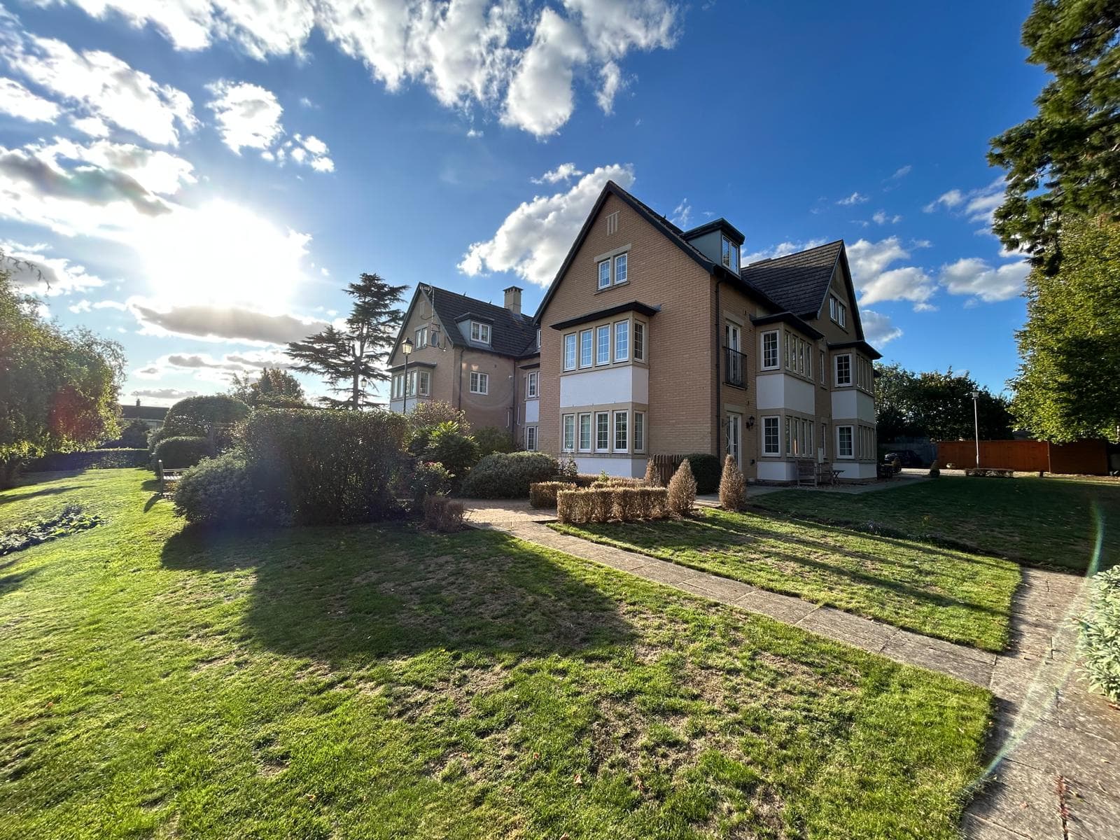 Apartment 4, Spinney House, Peterborough, 52 Chapel Street, PE7 3LN