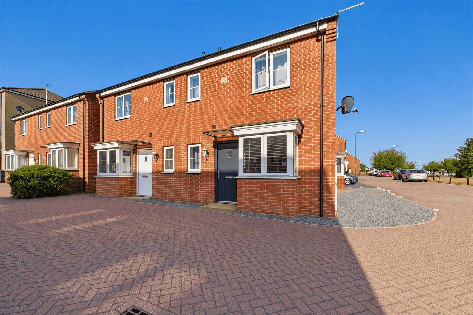 Neptune Close, Peterborough, Peterborough, PE2 8GL