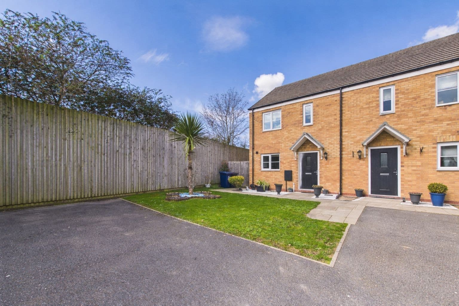 Whitney Drive, Yaxley, Peterborough, Peterborough, PE7 3EF