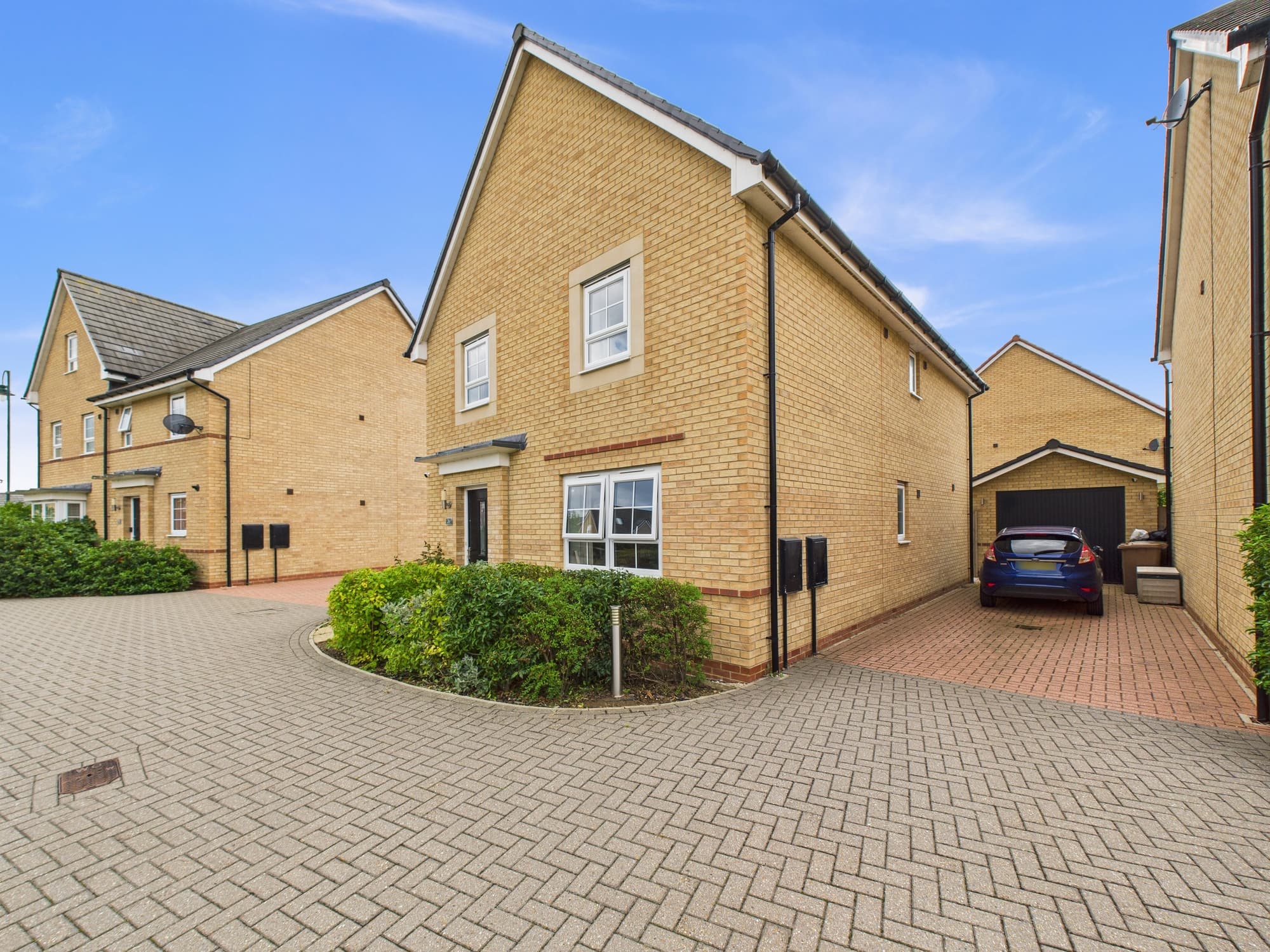 Lockwood Way, Hampton Water, Peterborough, Peterborough, PE7 8QQ