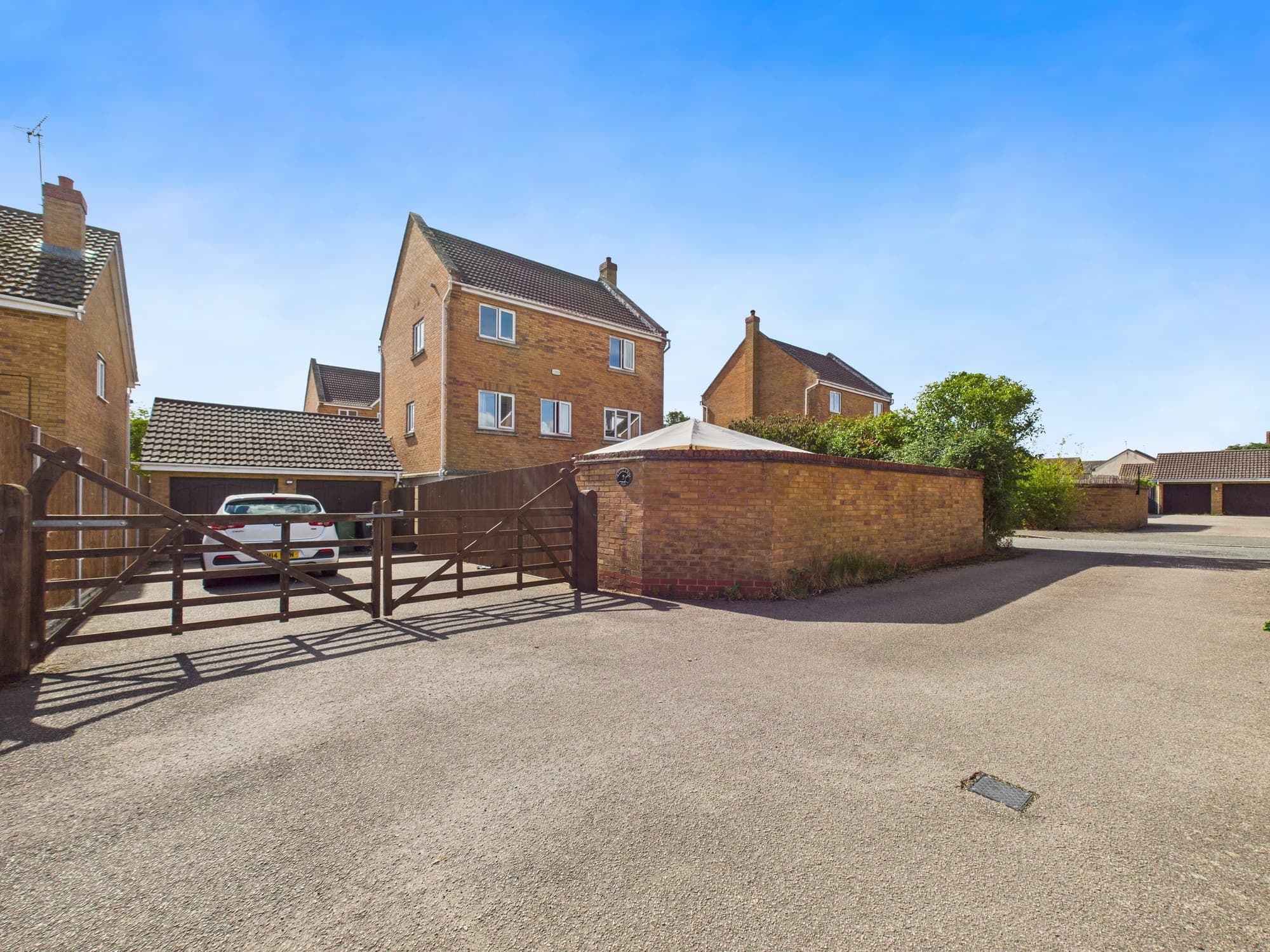 Reedland Way, Hampton Vale, Peterborough, Peterborough, PE7 8EZ