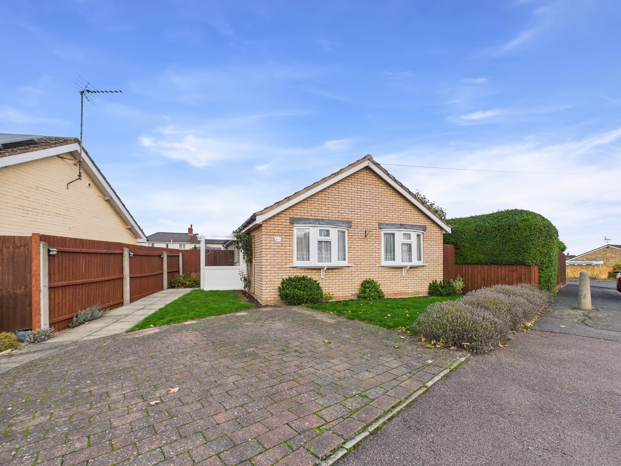 9a Manor Close, Yaxley, Peterborough, Peterborough, PE7 3NS