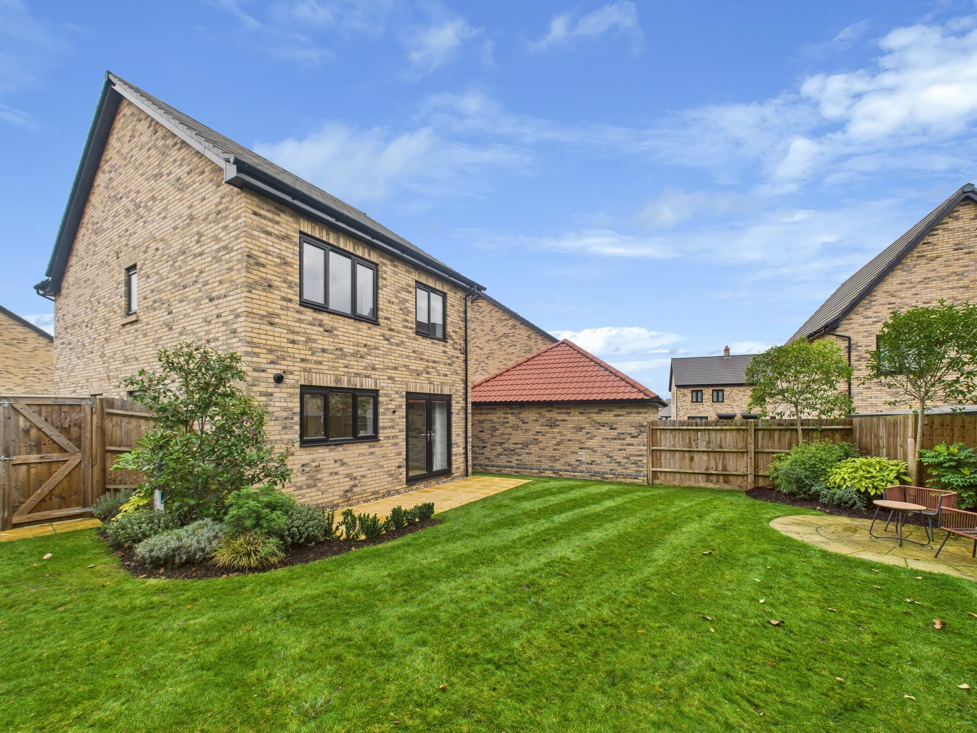 Meadow Drive, Oundle, Peterborough, Peterborough, PE8 4FN