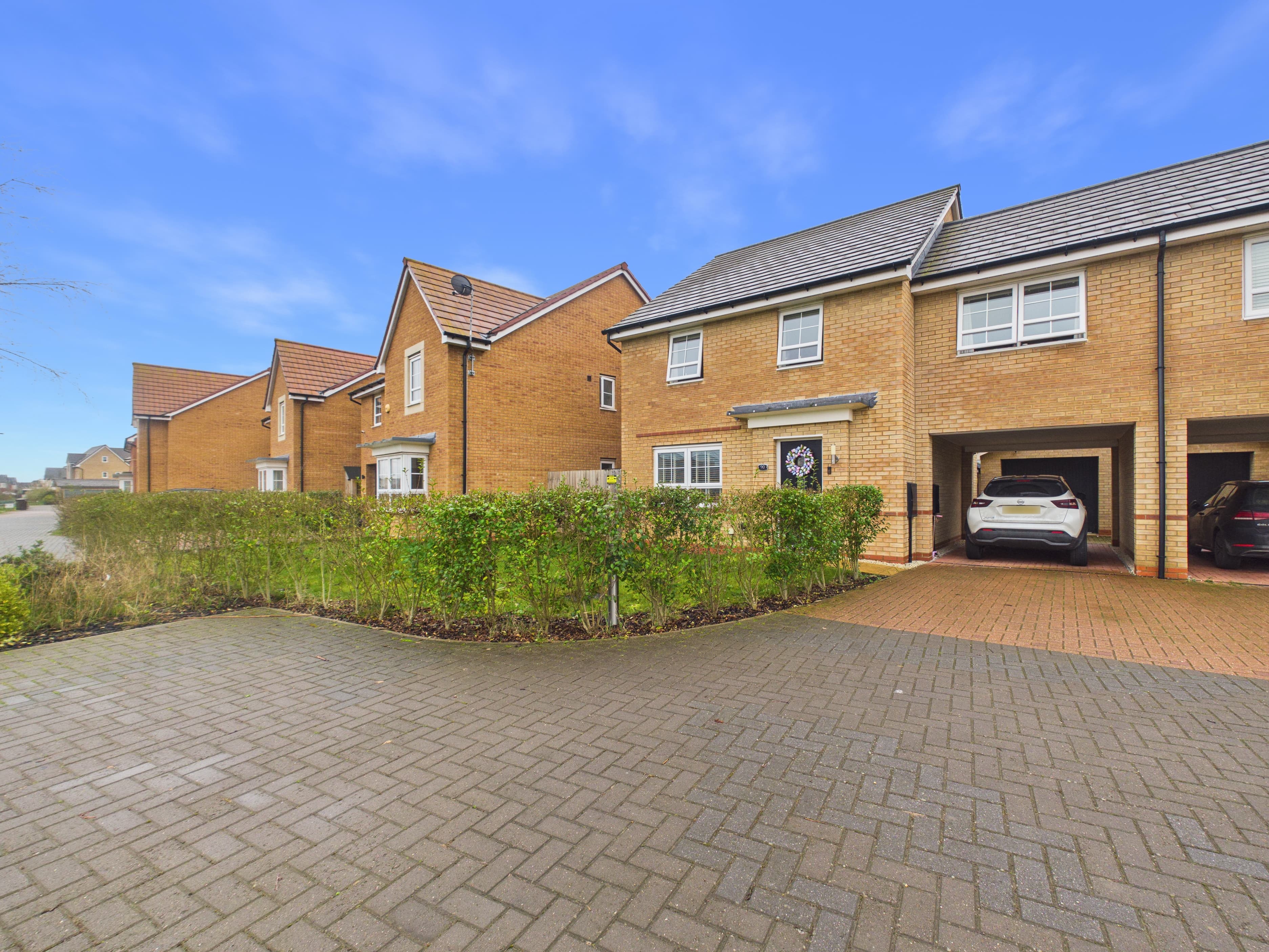 Broadstone Drive, Hampton Water, Peterborough, Peterborough, PE7 8QR