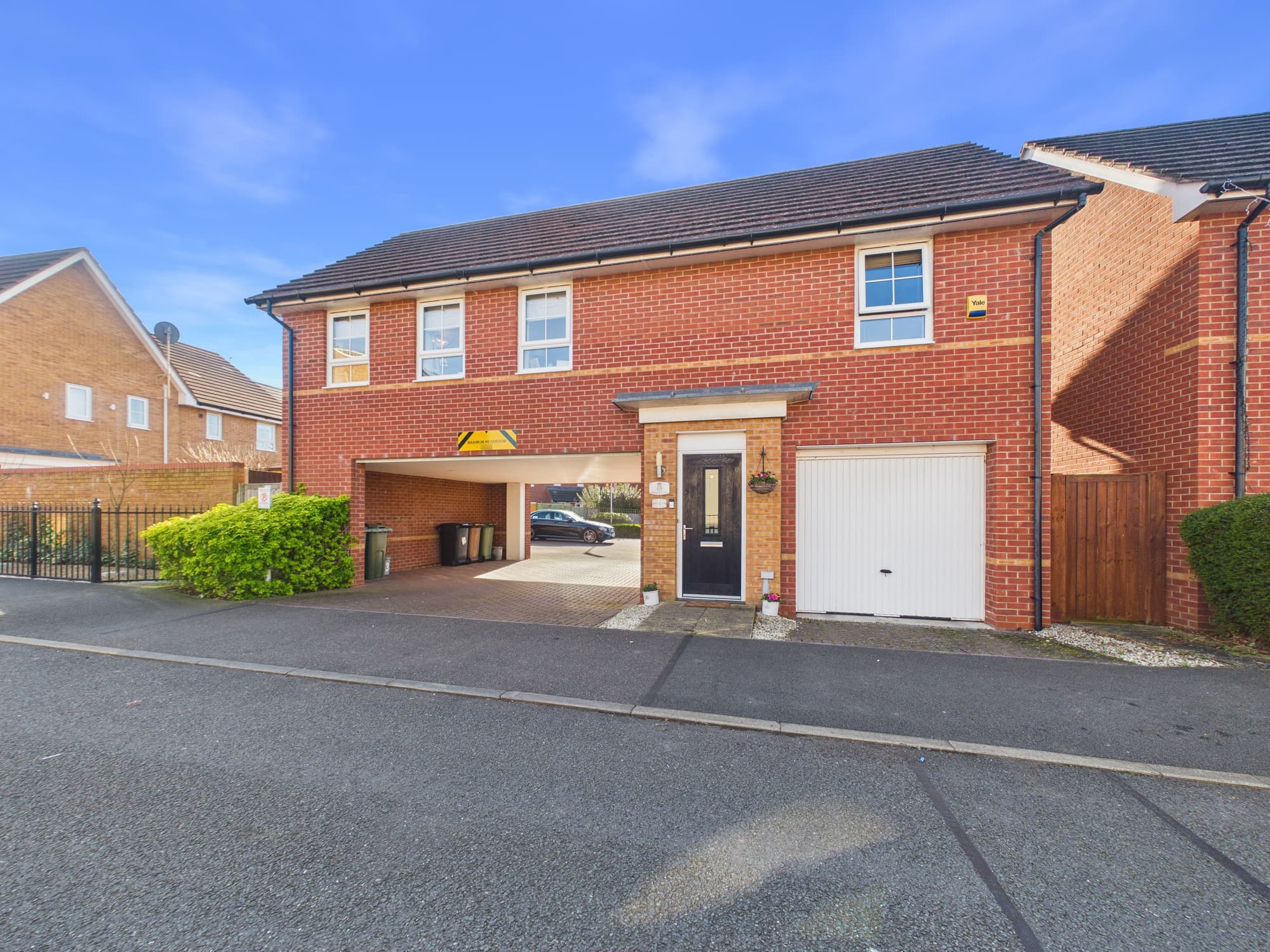 Farlakes Drive, Peterborough, Peterborough, PE2 9EU