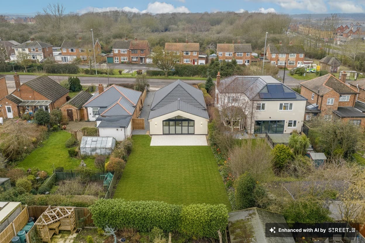 London Road, Yaxley, Peterborough, Peterborough, PE7 3NP