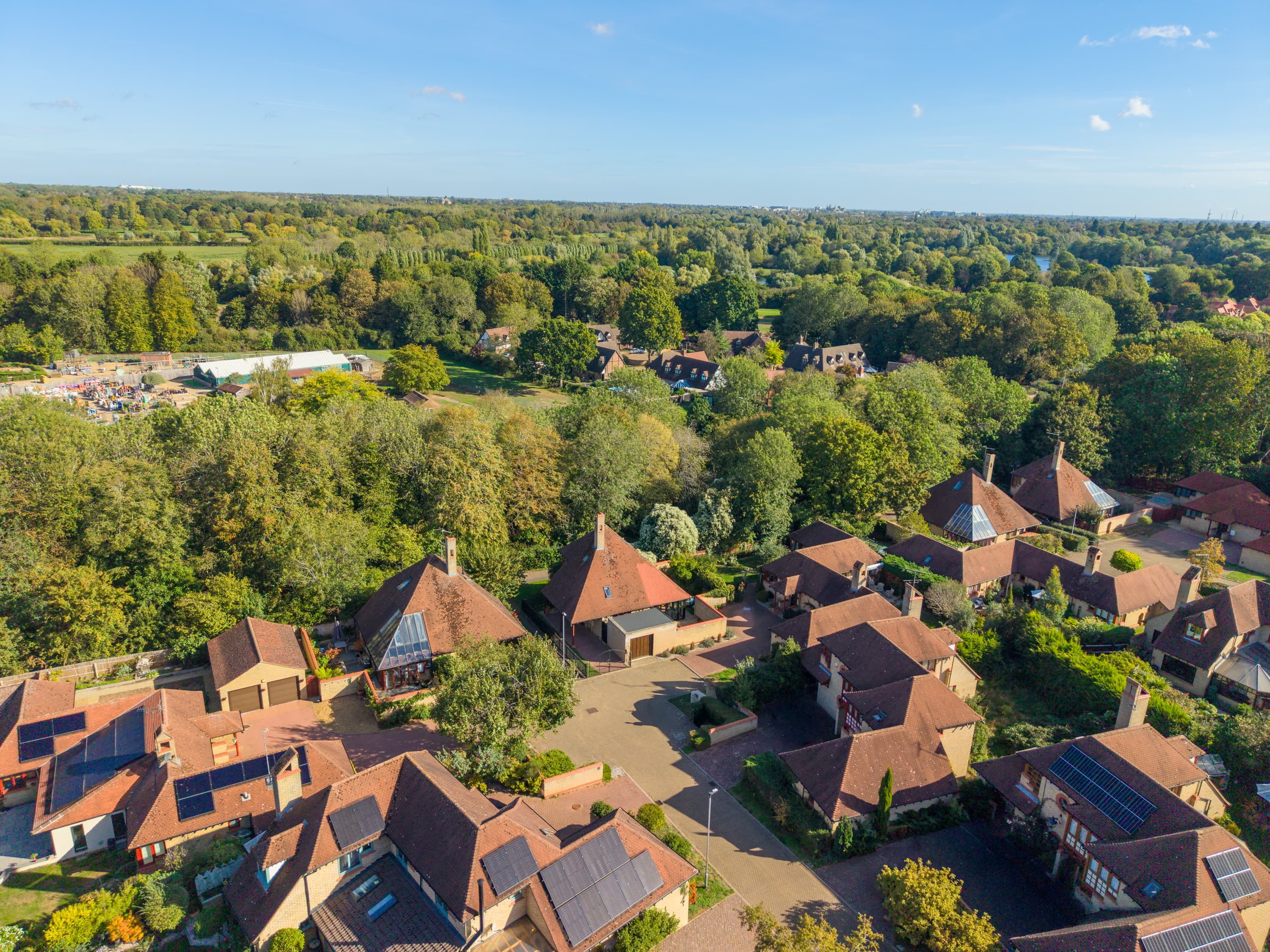Sunningdale, Orton Waterville, Peterborough, PE2 5UB