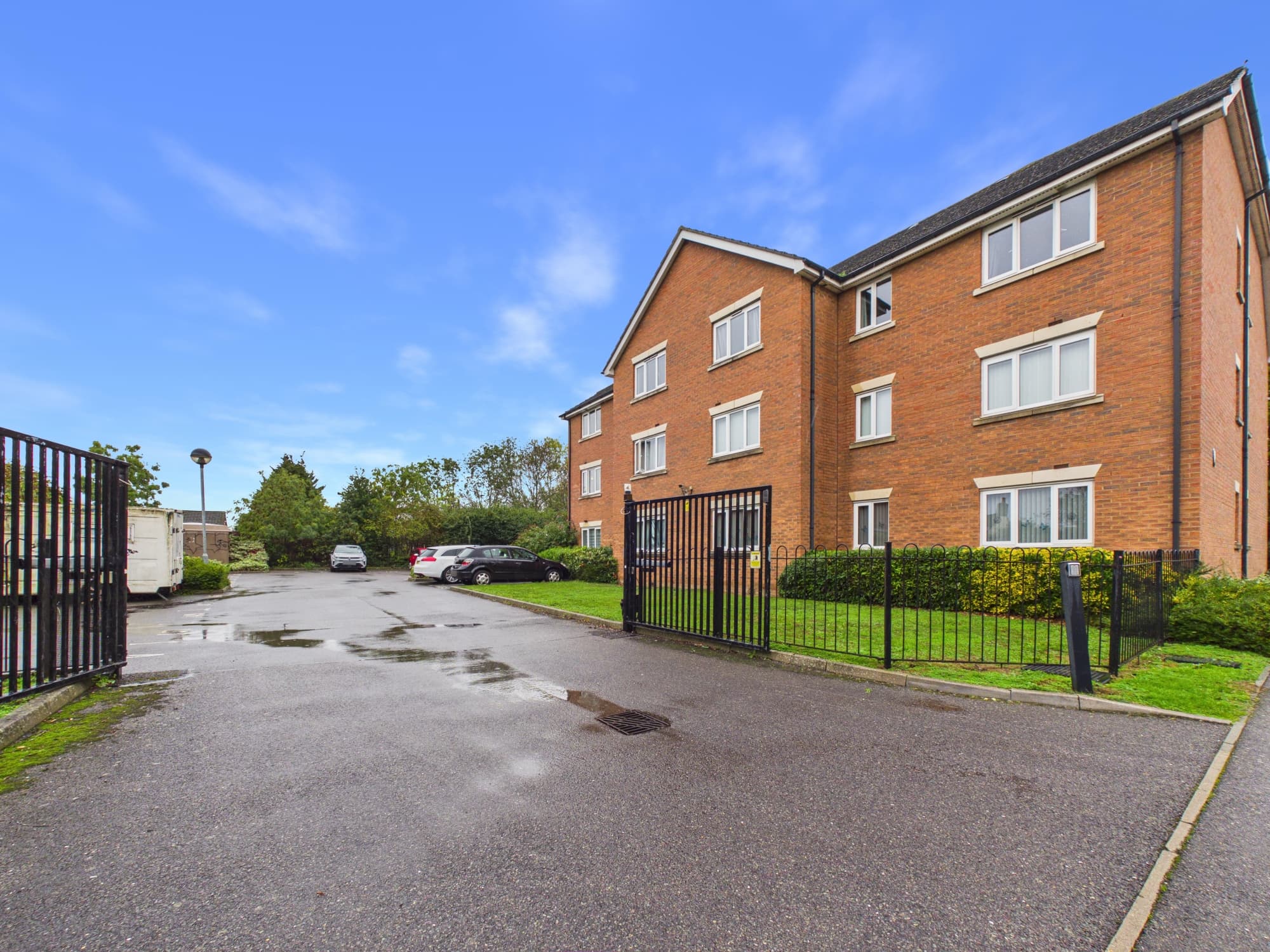 Fellowes Road, Peterborough, PE2 8DS